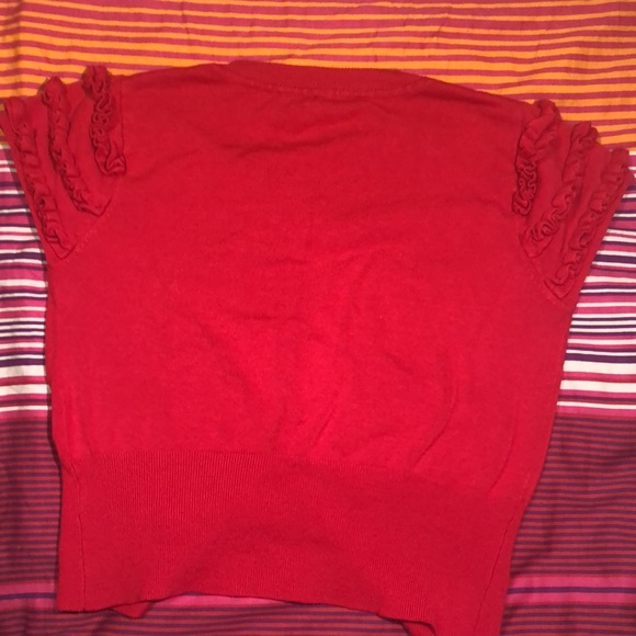 Red button blouse 12$ SIZE SMALL - Picture 2 of 2